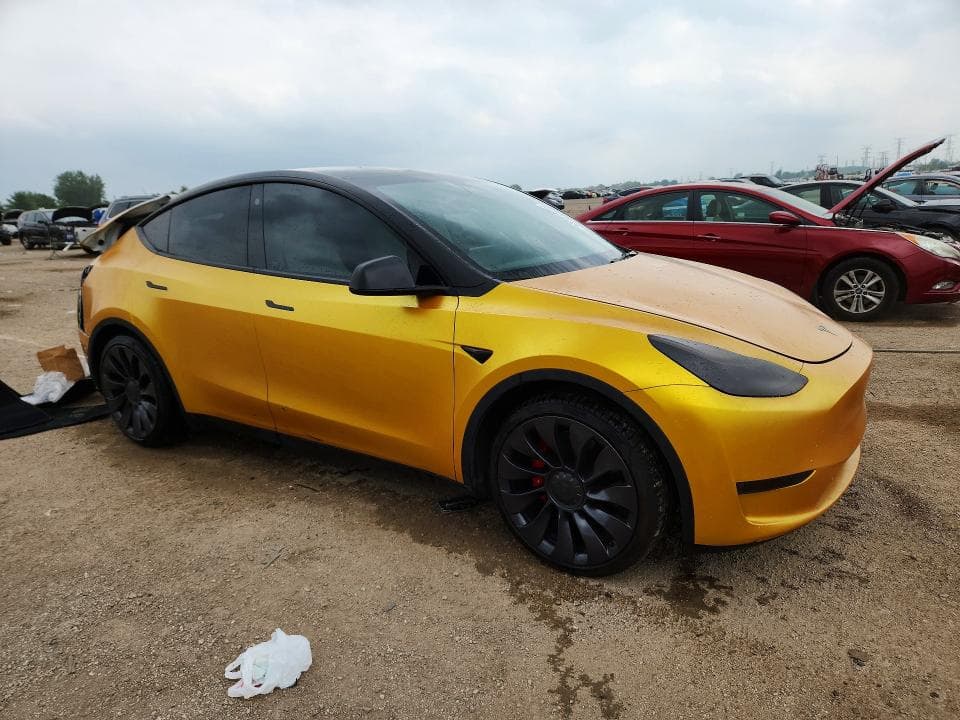 2021 TESLA MODEL Y 4
