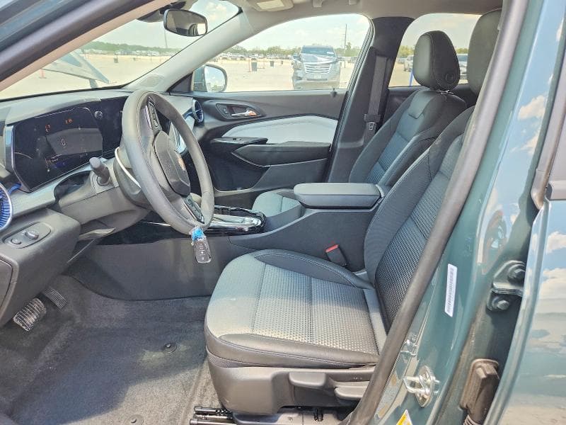 2026 CHEVROLET TRAX 1LT 7