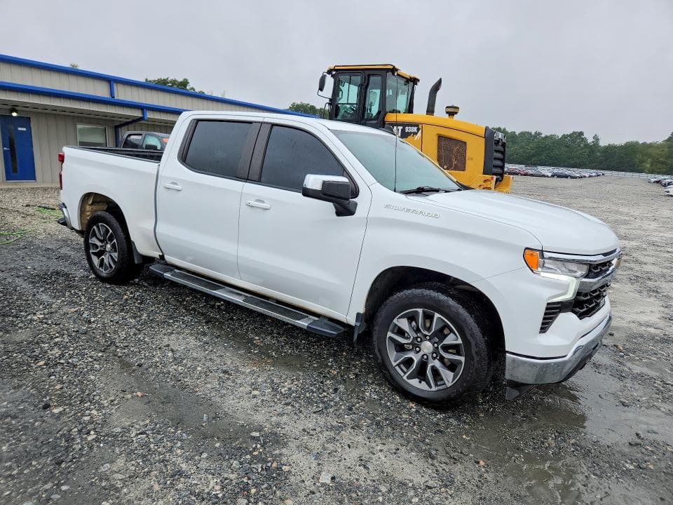 2023 CHEVROLET SILVERADO C1500 LT 4