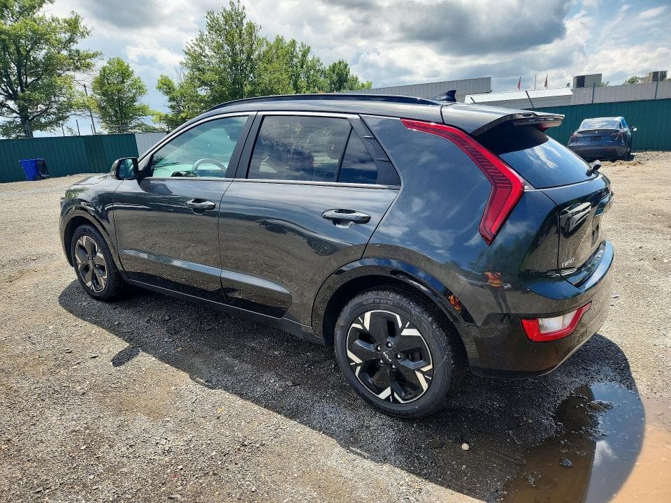 2023 KIA NIRO WIND 2
