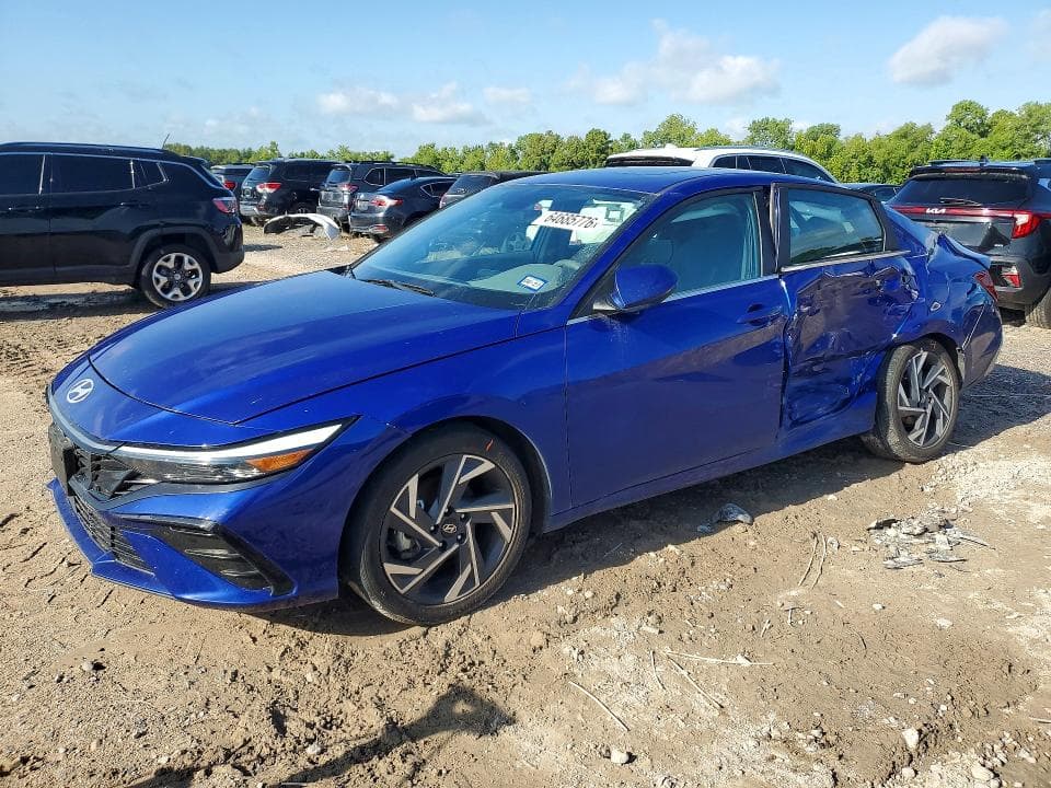 2025 HYUNDAI ELANTRA SEL - 1