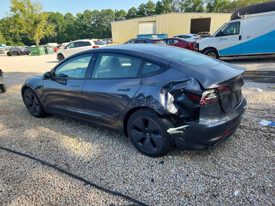 2023 TESLA MODEL 3 2