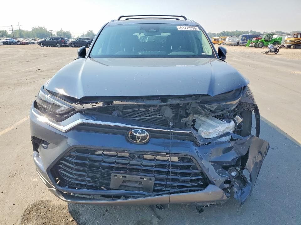 2024 TOYOTA GRAND HIGHLANDER LIMITED 5