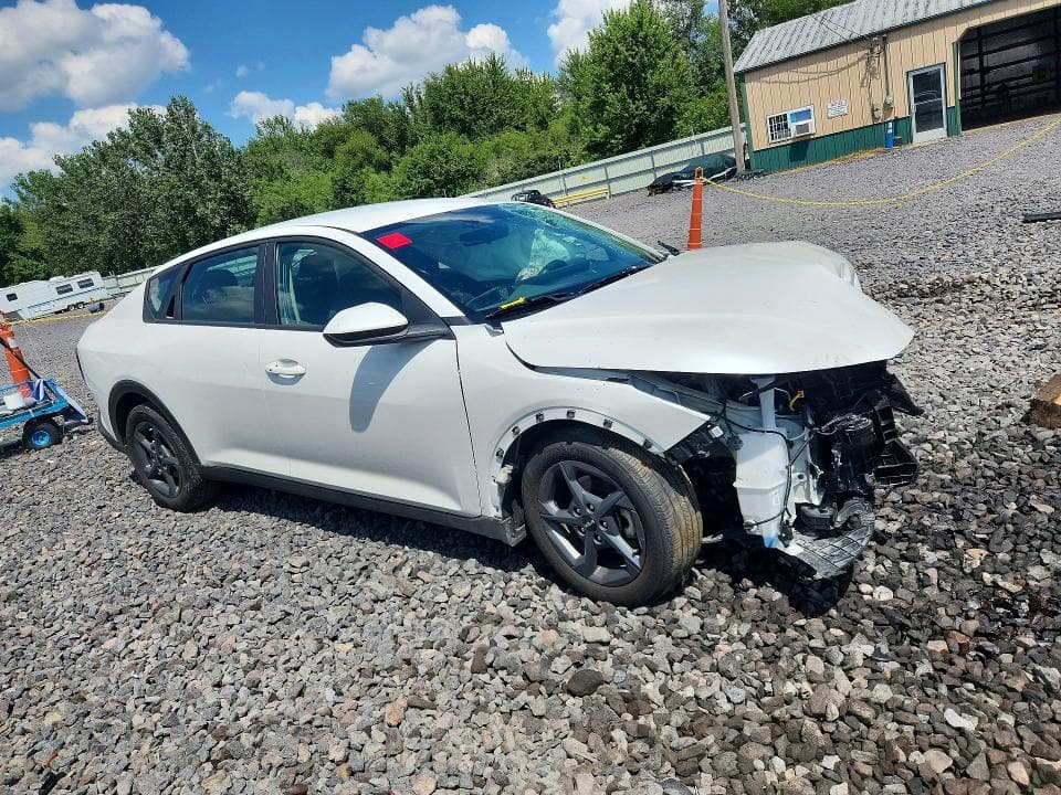 2025 KIA K4 LXS 4