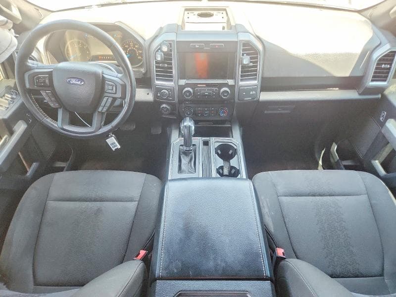 2017 FORD F150 SUPERCREW 8