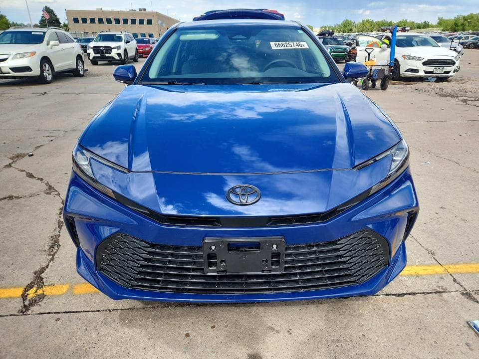 2025 TOYOTA CAMRY LE 5
