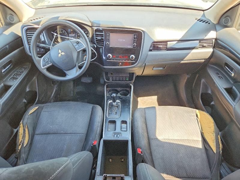2020 MITSUBISHI OUTLANDER ES 8