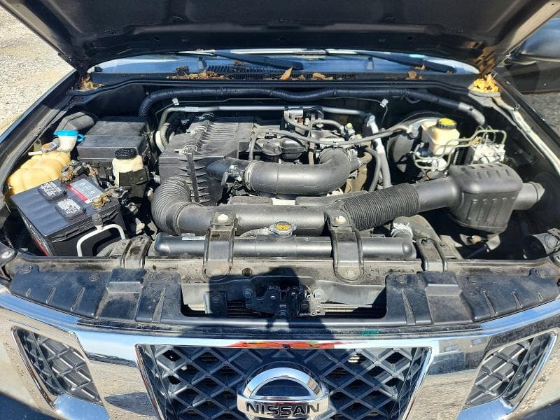 2017 NISSAN FRONTIER S 11