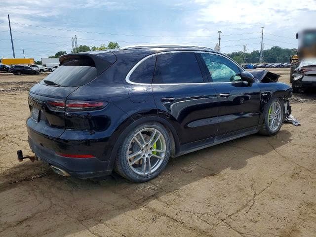 2020 PORSCHE CAYENNE E-HYBRID 3