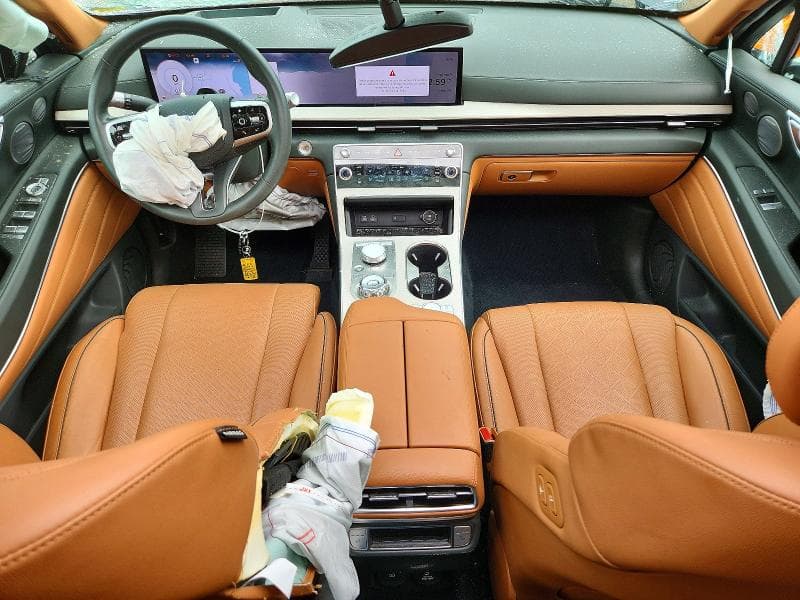 2025 GENESIS GV80 ADVANCED 8