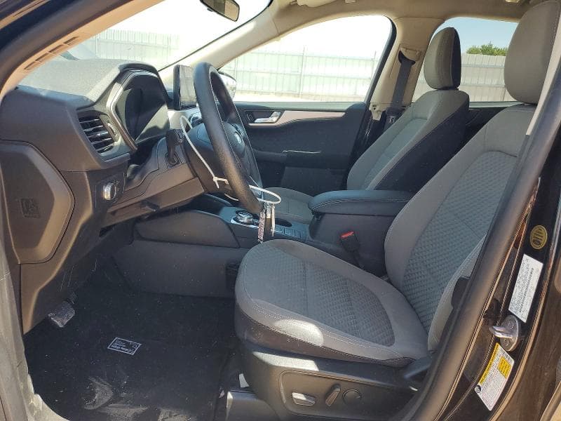2020 FORD ESCAPE SE 7