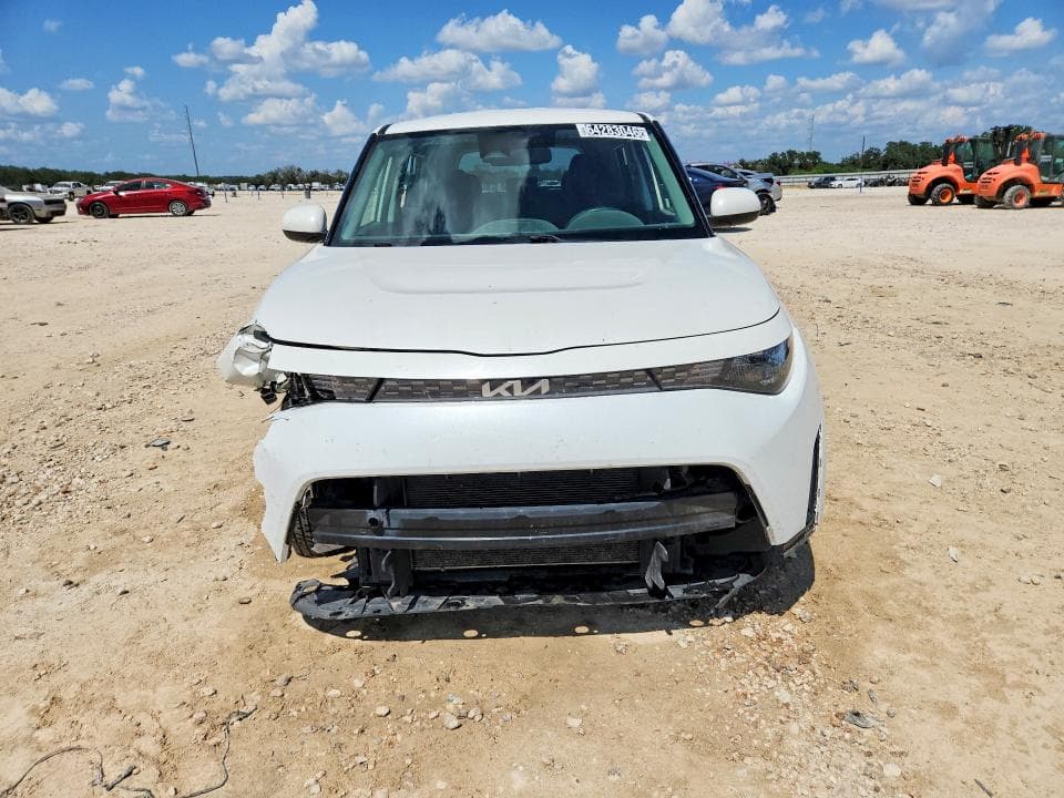 2023 KIA SOUL LX 5