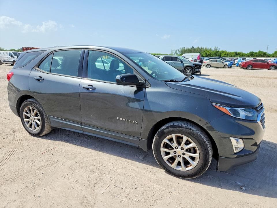 2018 CHEVROLET EQUINOX LS 4