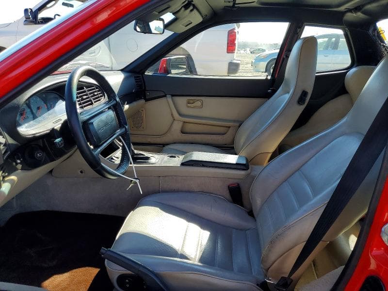 1986 PORSCHE 944 7