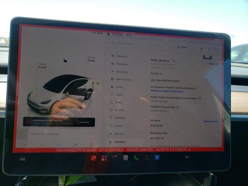 2023 TESLA MODEL Y 9