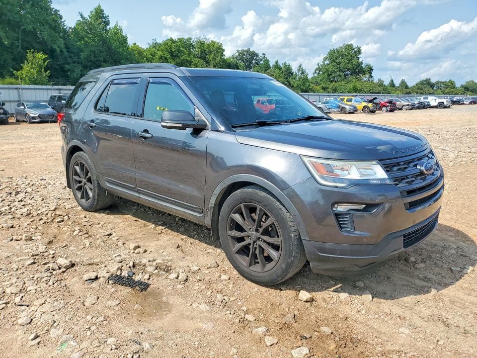 2018 FORD EXPLORER XLT 4