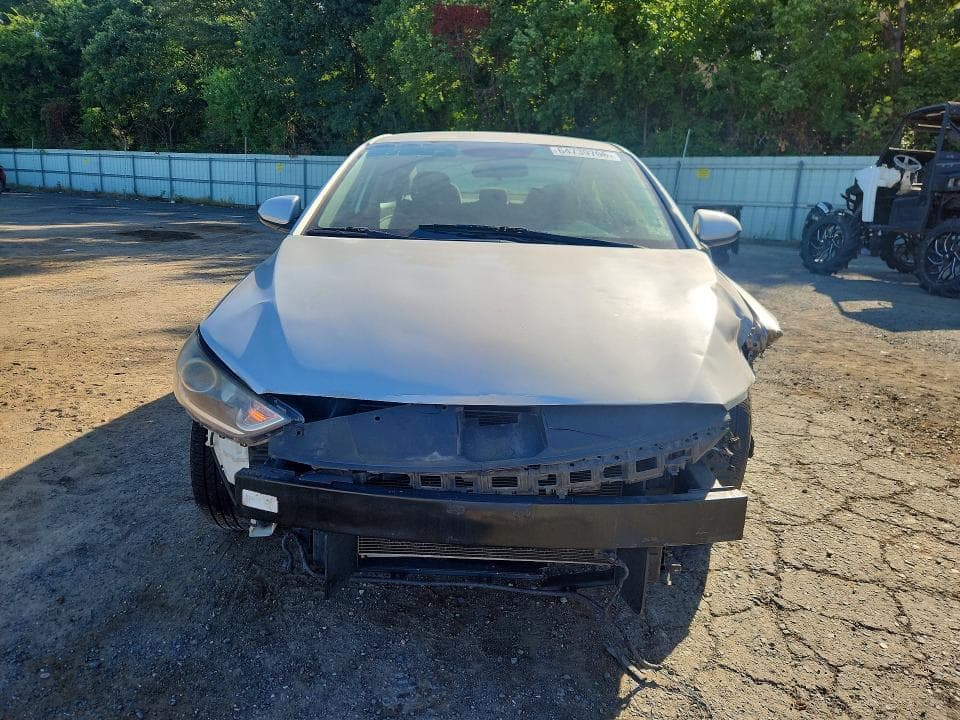 2018 HYUNDAI ELANTRA SEL 5