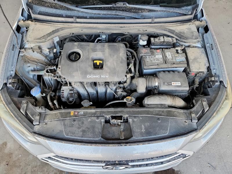 2017 HYUNDAI ELANTRA SE 11
