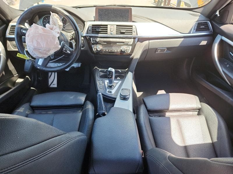 2018 BMW 330E 8