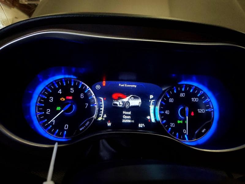 2018 CHRYSLER PACIFICA TOURING L PLUS 9