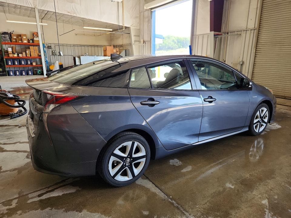 2017 TOYOTA PRIUS FOUR TOURING 3