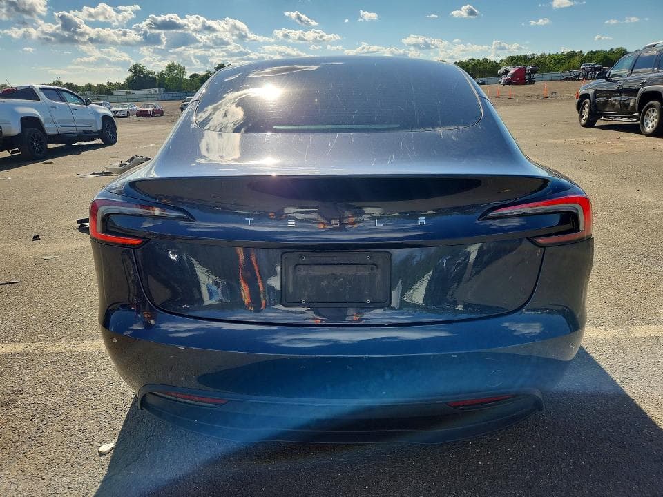 2024 TESLA MODEL 3 6