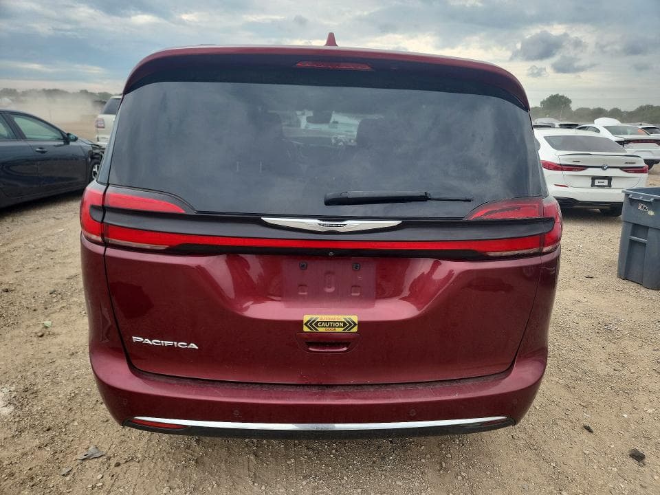 2022 CHRYSLER PACIFICA TOURING L 6