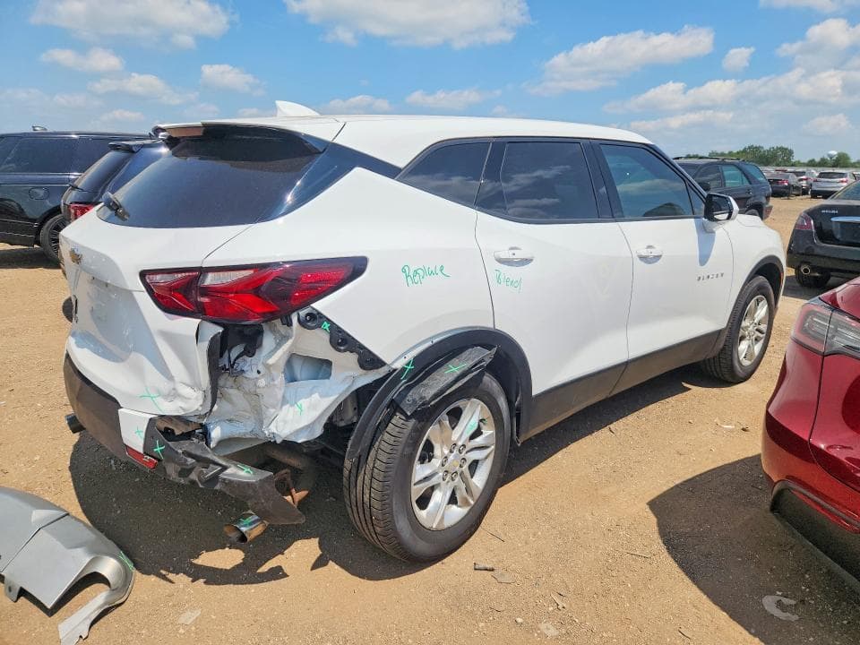 2021 CHEVROLET BLAZER 1LT 3