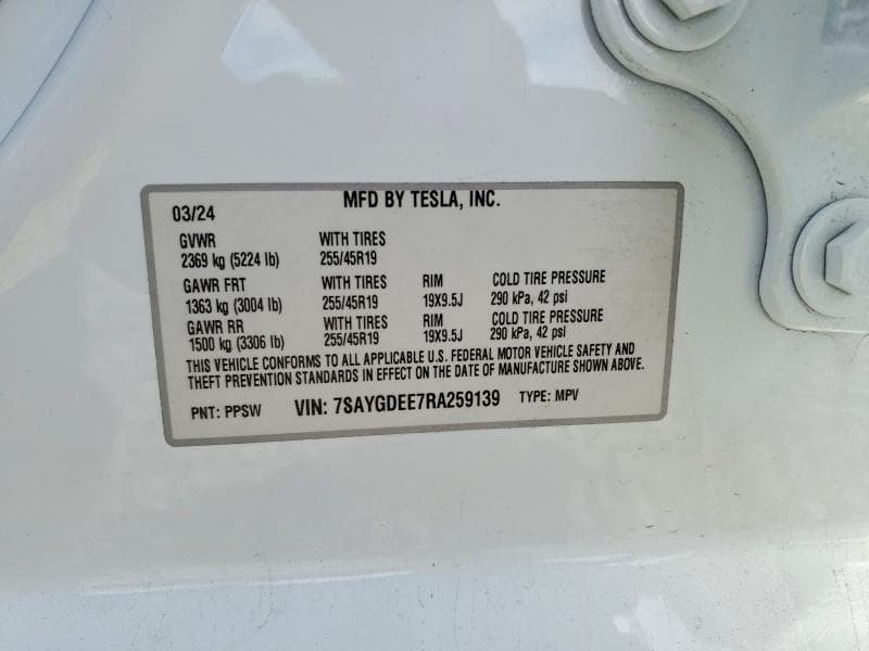 2024 TESLA MODEL Y 12