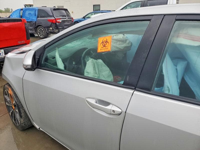2019 TOYOTA COROLLA SE 7