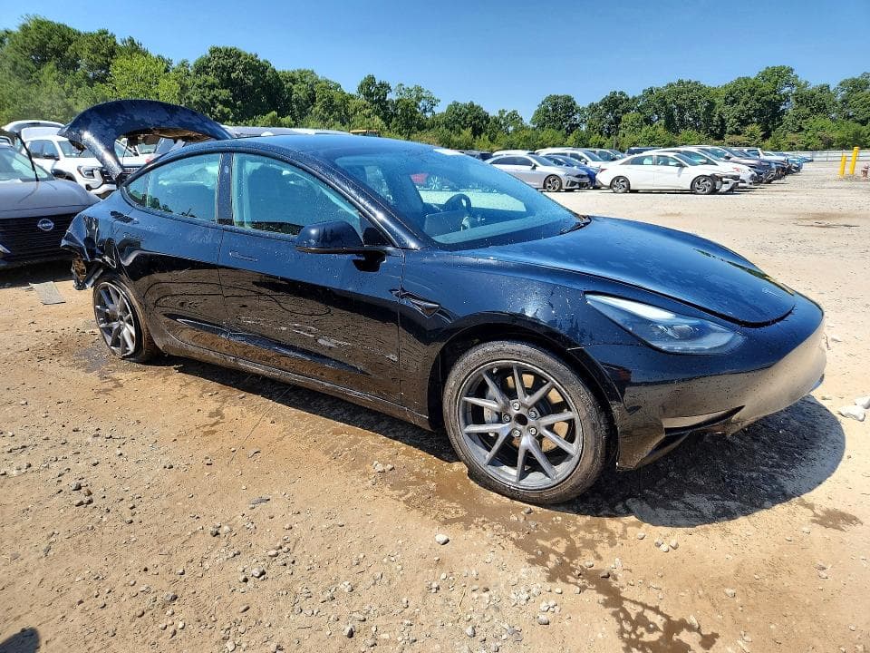 2023 TESLA MODEL 3 4