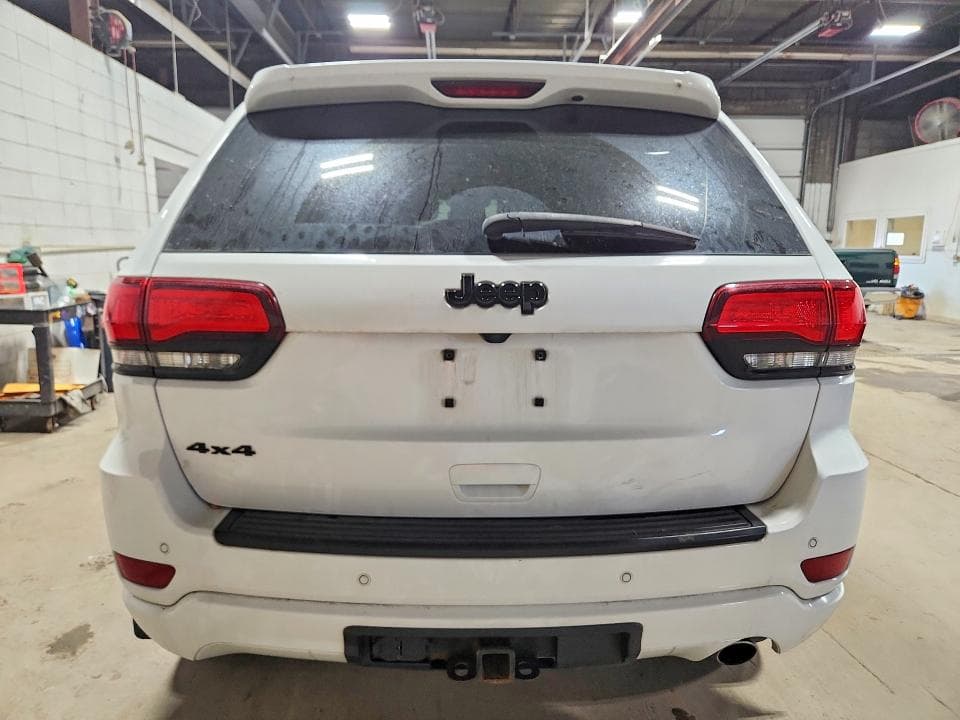 2020 JEEP GRAND CHEROKEE LAREDO 6