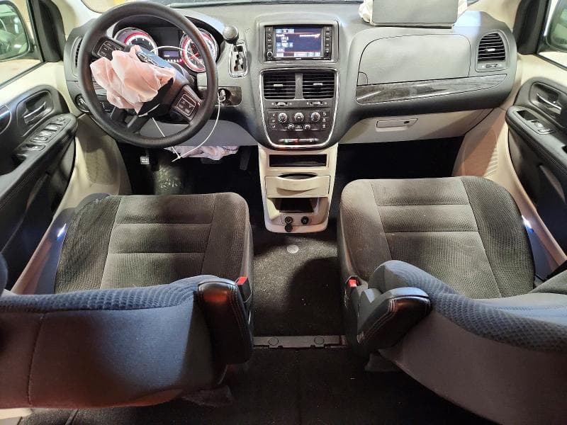 2019 DODGE GRAND CARAVAN SE 8
