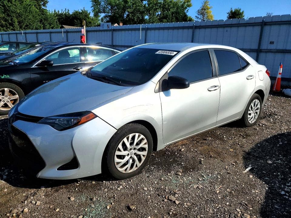 2018 TOYOTA COROLLA LE - 1