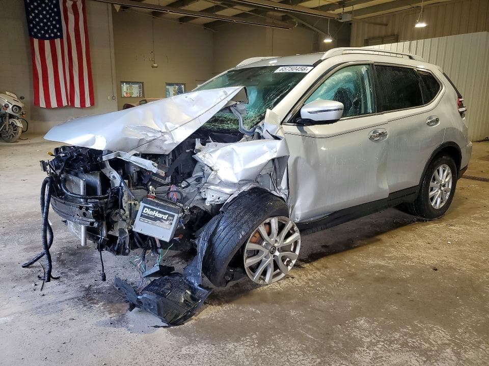 2019 NISSAN ROGUE SV - 1
