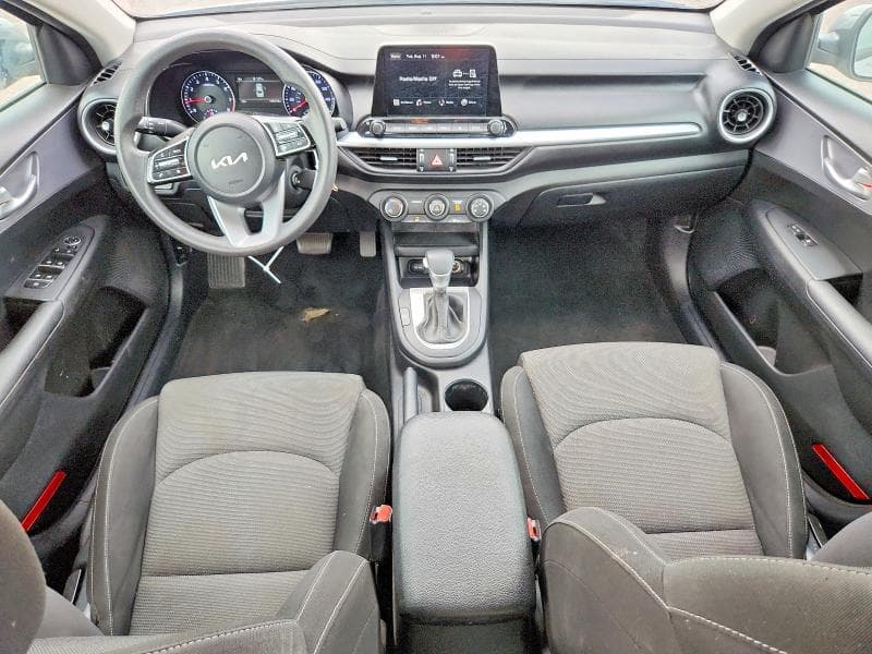 2022 KIA FORTE LXS 8