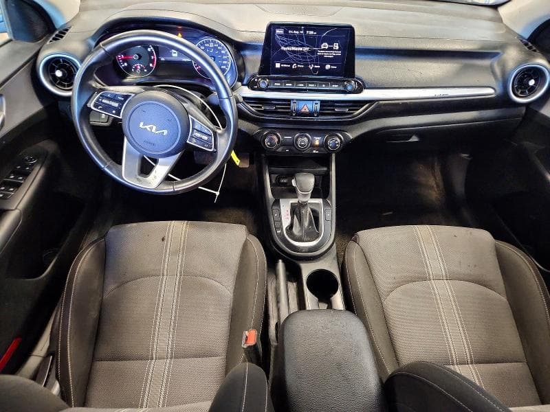 2023 KIA FORTE LX 8