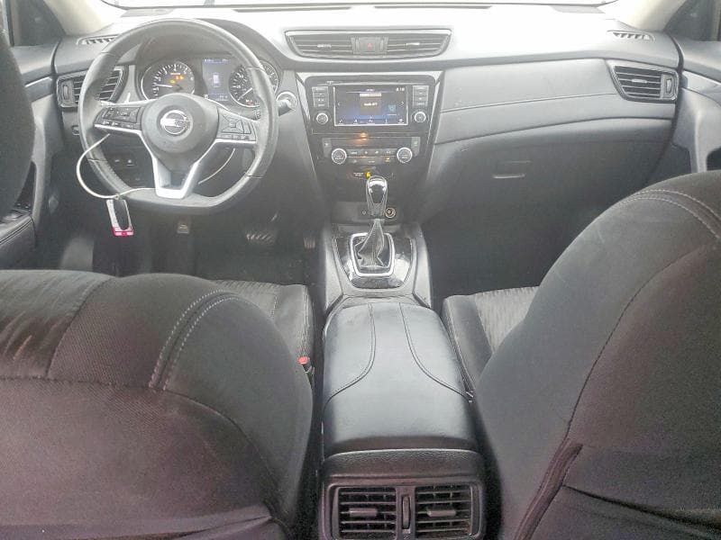 2018 NISSAN ROGUE S 8