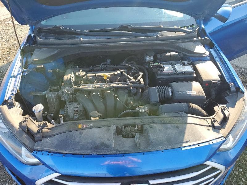 2017 HYUNDAI ELANTRA SE 11