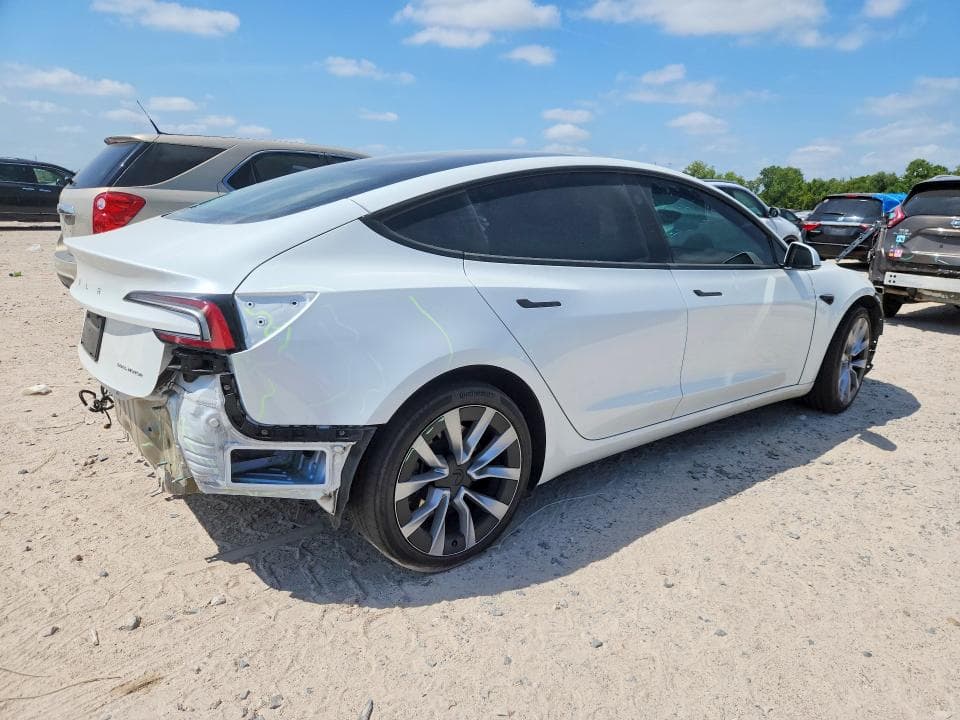 2024 TESLA MODEL 3 3