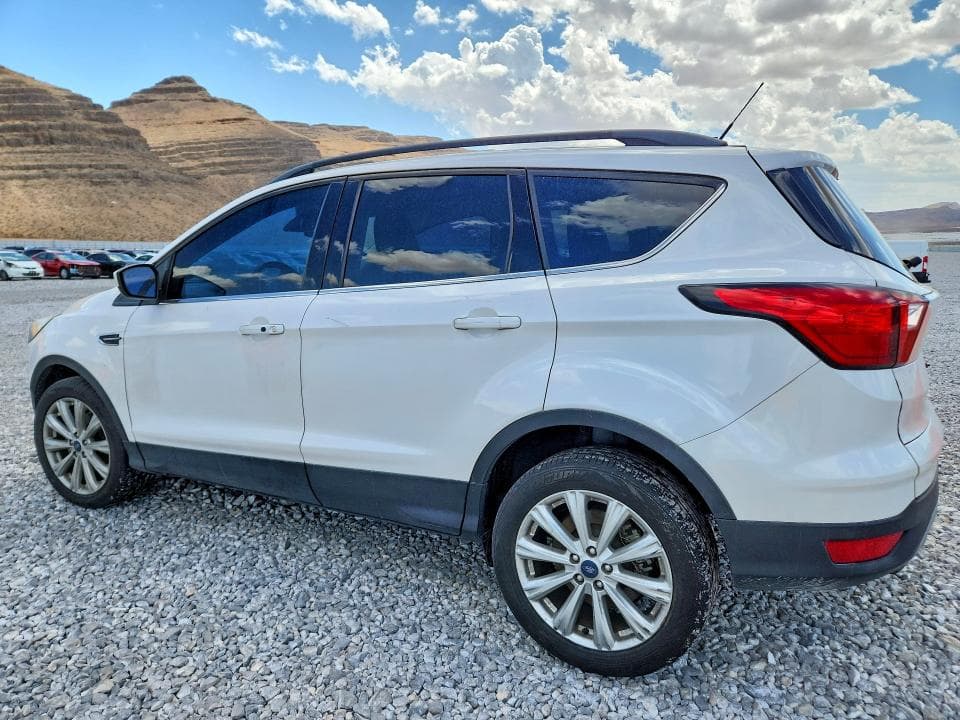 2019 FORD ESCAPE SEL 2