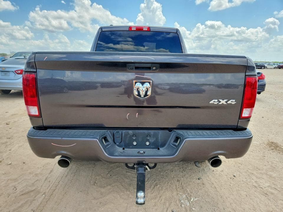 2017 RAM 1500 ST 6