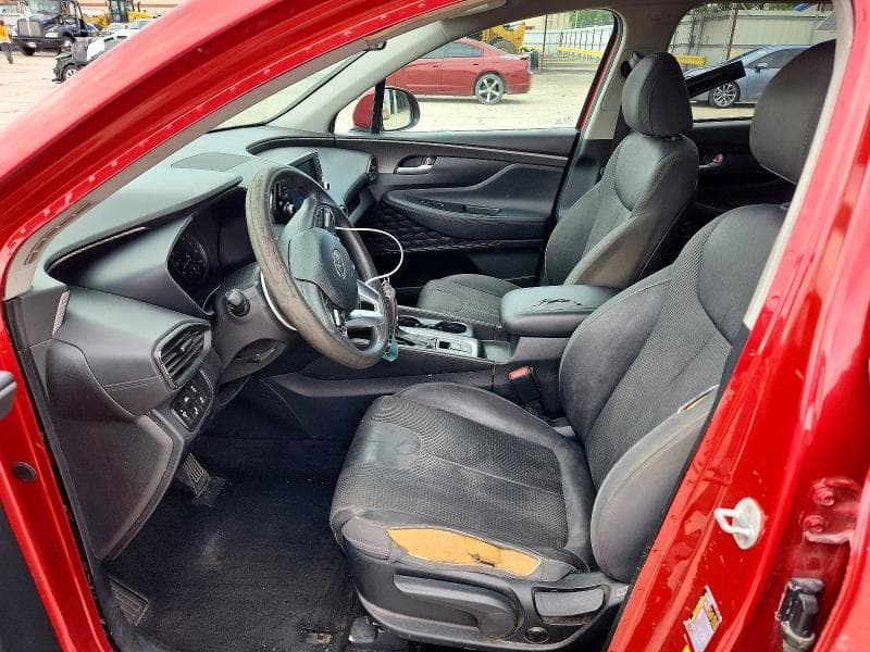 2019 HYUNDAI SANTA FE SE 7