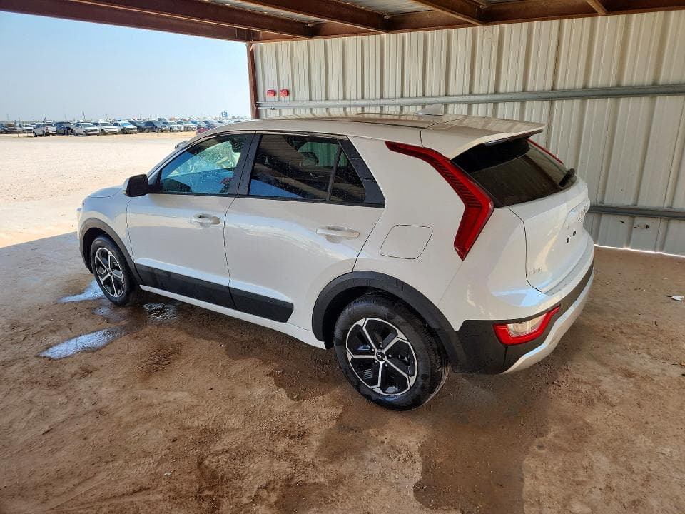 2026 KIA NIRO LX 2