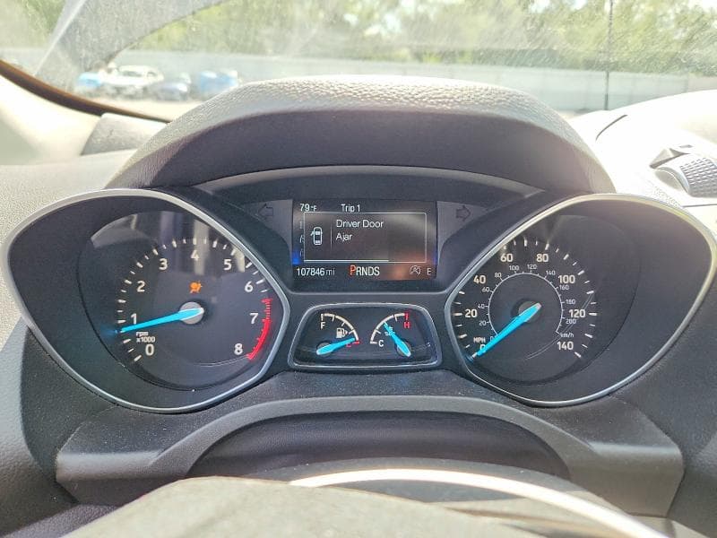 2019 FORD ESCAPE SE 9