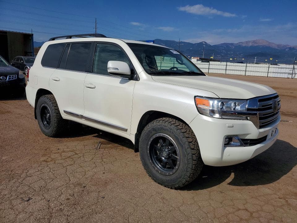 2018 TOYOTA LAND CRUISER BASE 4