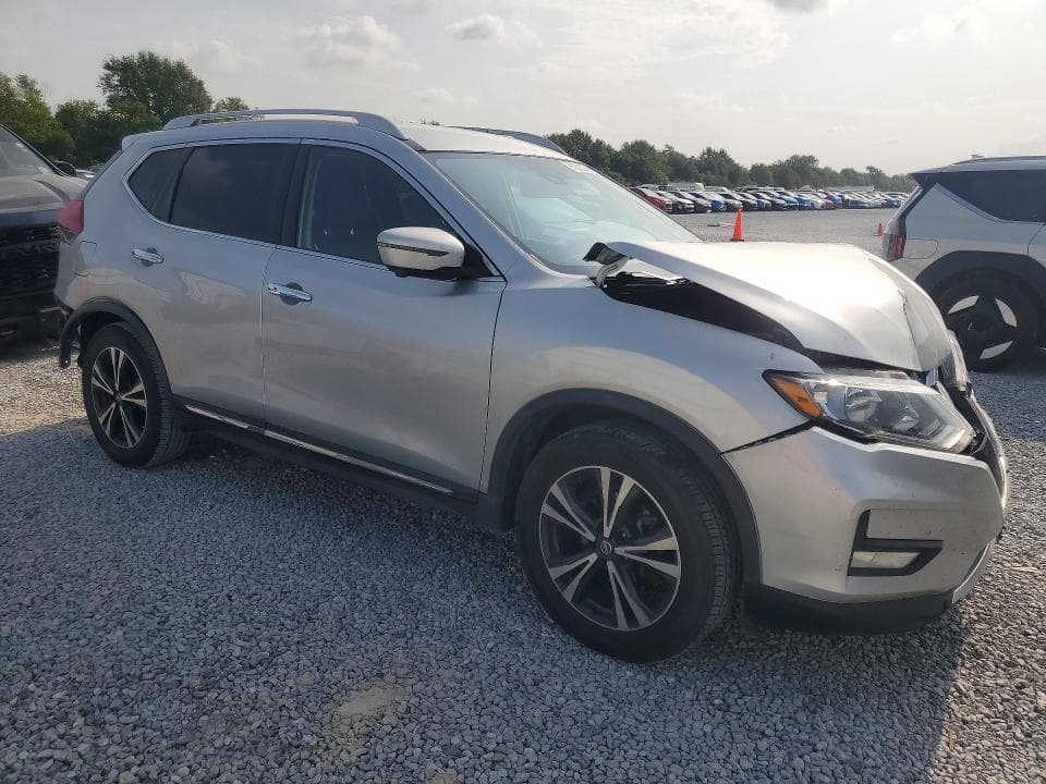 2018 NISSAN ROGUE SL 4