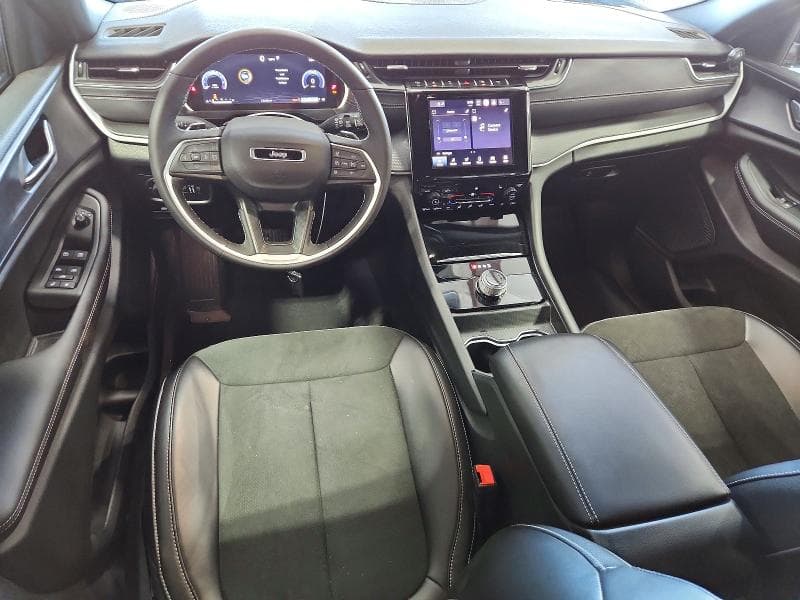 2025 JEEP GRAND CHEROKEE LAREDO 8