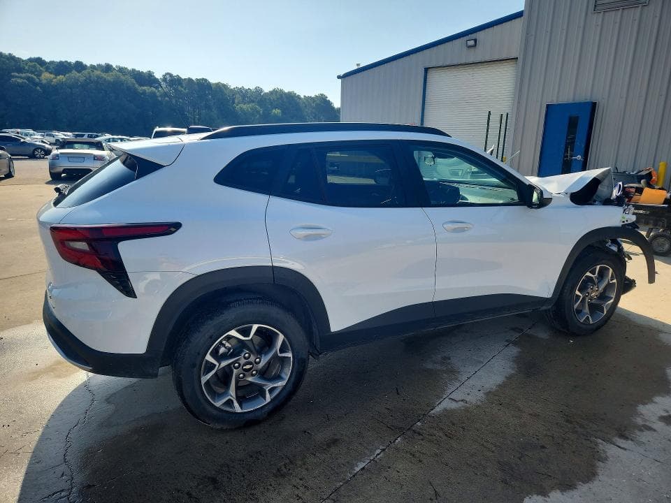 2026 CHEVROLET TRAX 1LT 3