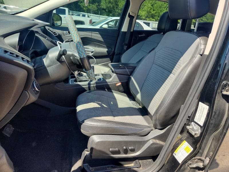 2017 FORD ESCAPE SE 7